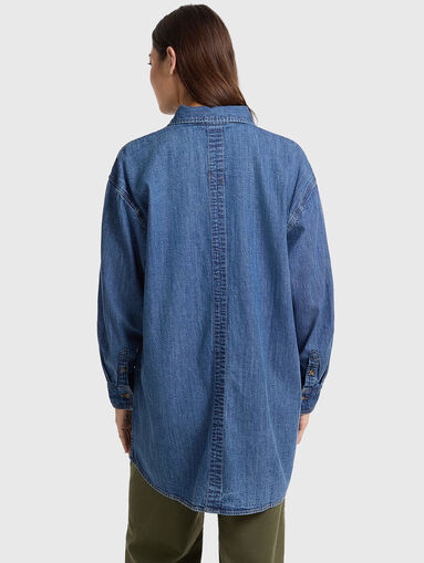 Oversized denim shirt - 2
