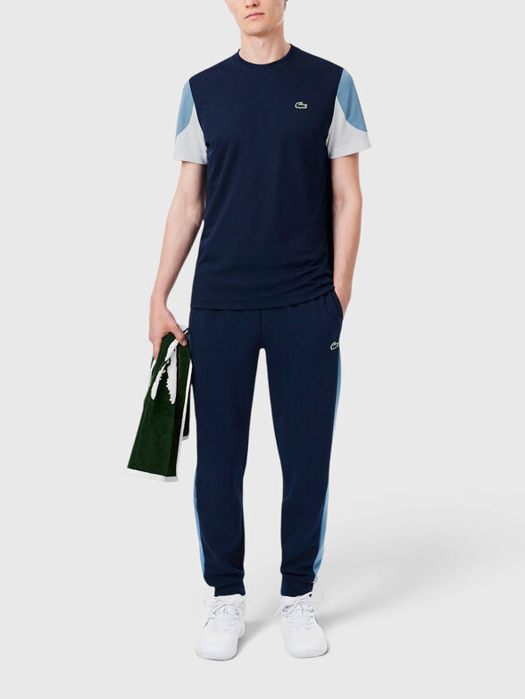 Sports pants with contrast trim - 3