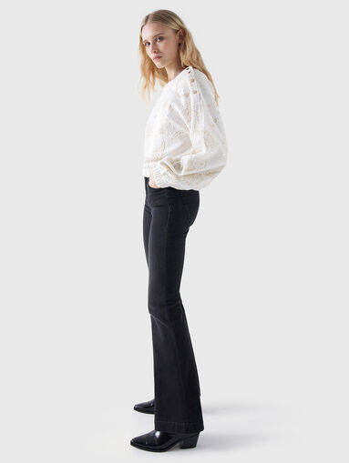 Sweater with embossed texture and buttons - 4