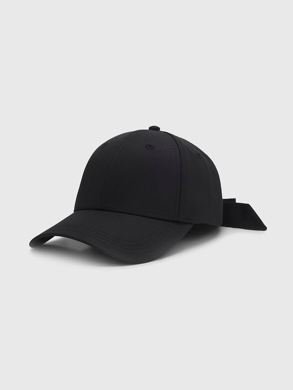 Baseball cap with accent ribbon - 1
