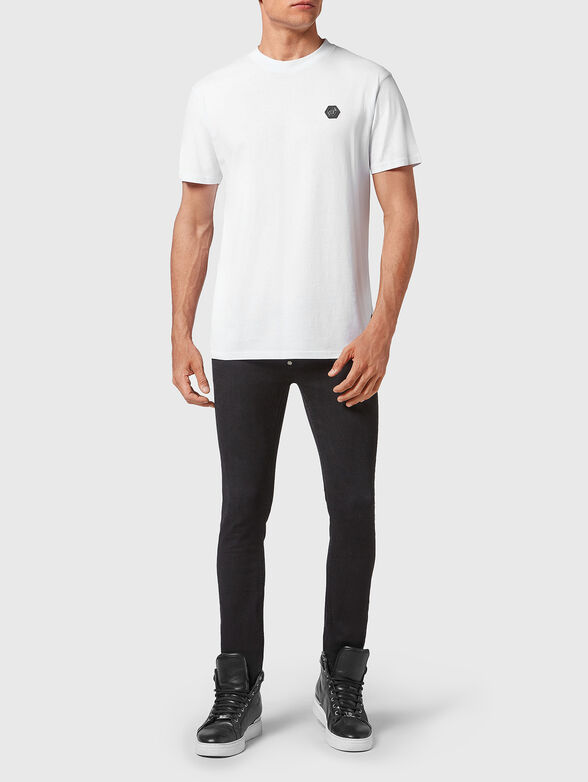 Cotton T-shirt with accent print on the back - 3