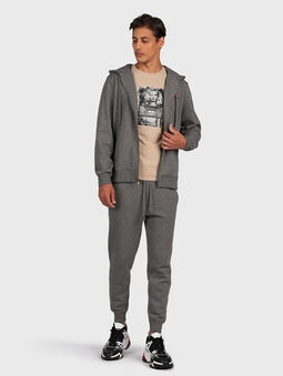 Joggers with logo patch - 5