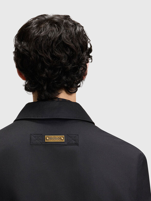 Transitional jacket with classic collar - 4