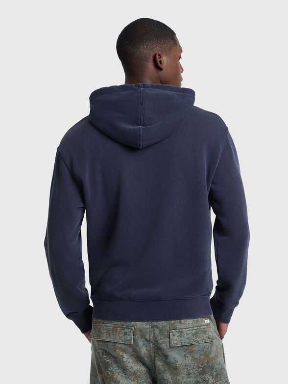 Sweatshirt with front logo - 3