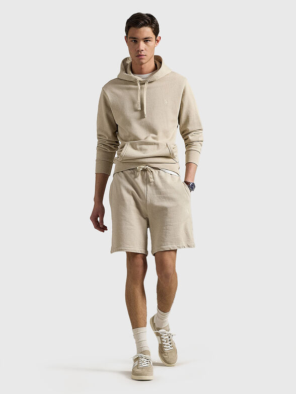 Sports shorts with logo - 3