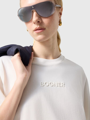 DOROTHY T-shirt with loose fit and 3D logo - 4