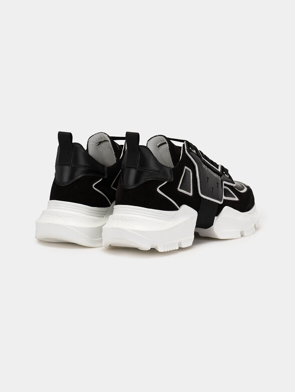 Sneakers with contrasting details - 3