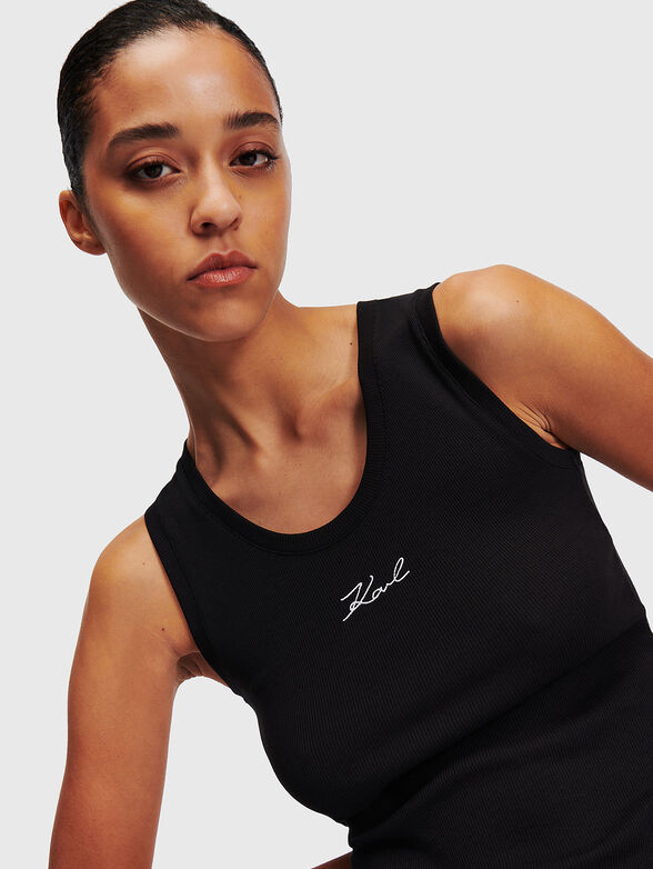 Black top with logo detail - 4