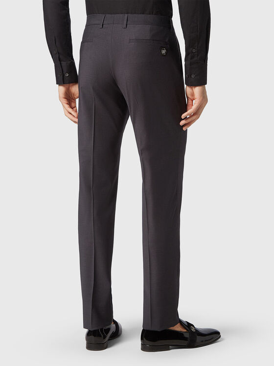 Gigolo fit trousers in beige - 2