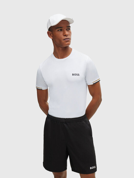 Black T-shirt with logo detail