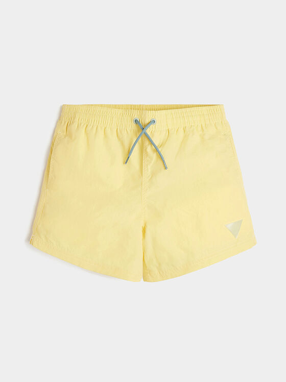 Жълти плажни шорти - 1