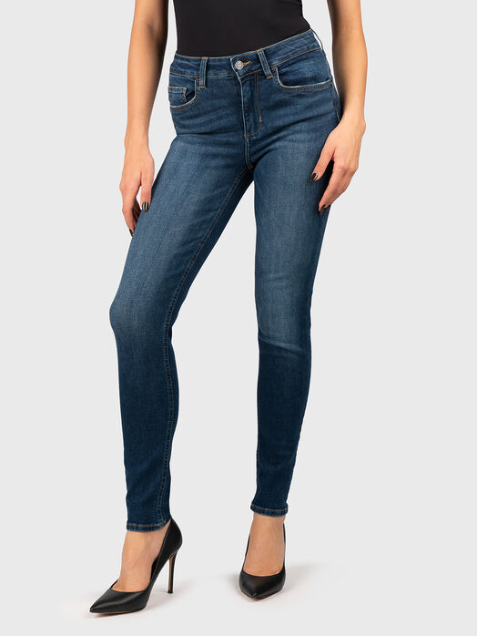 Skinny jeans with rhinestones