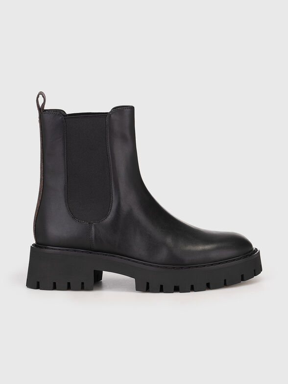 Leather boots with contrast monogram element - 1