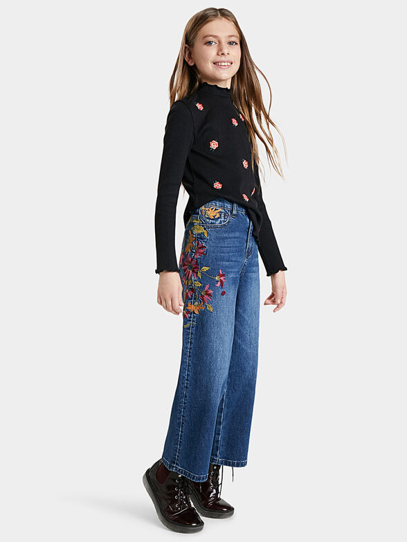 Blouse with floral details - 2