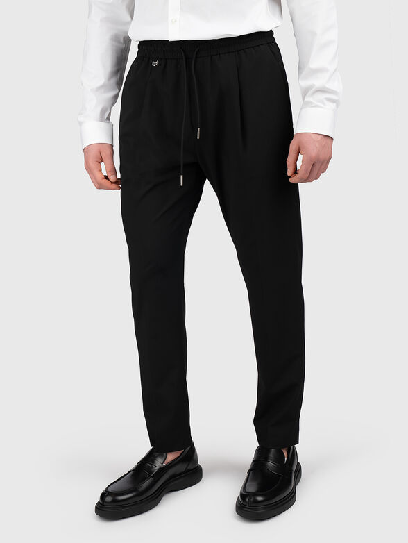 Trousers with elastic waist - 1