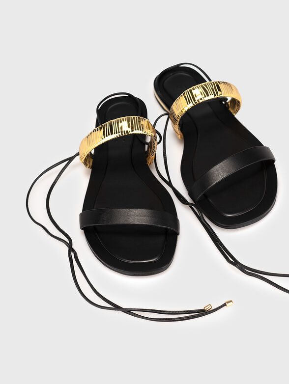Beige flat sandals with gold accent - 6
