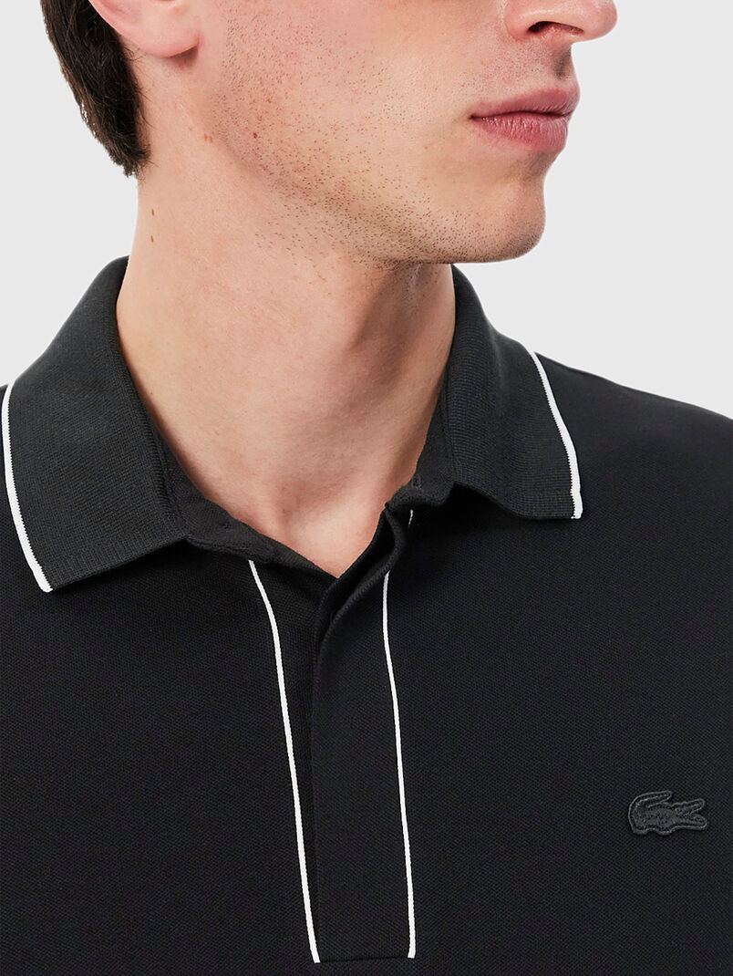 Polo shirt with buttons - 3