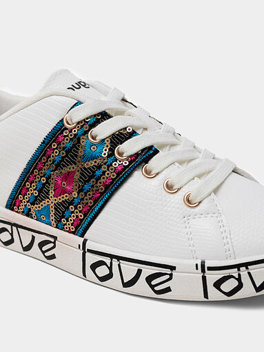 HINDU LOVE Red sneakers with embroidery - 5
