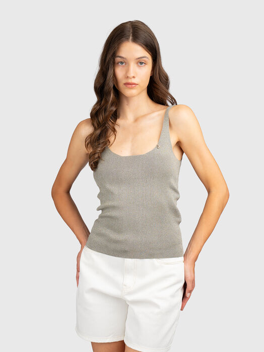 Knitted top with lurex threads