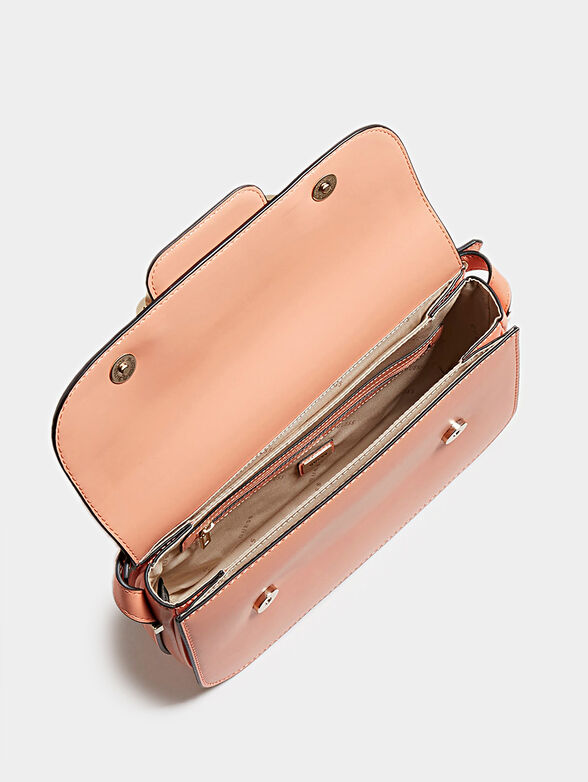 HENSELY Shoulder bag in coral - 4