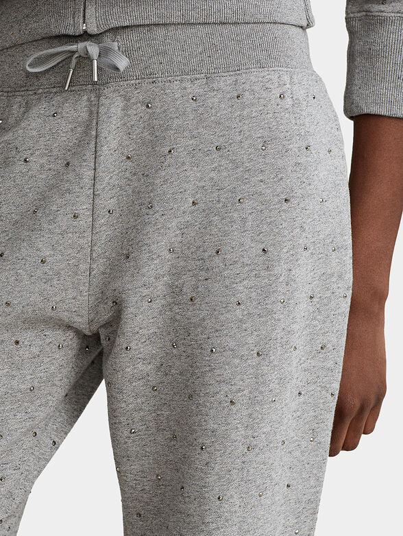 Sports pants with decorations - 3