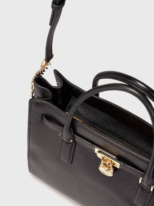 Leather bag with logo detail - 5