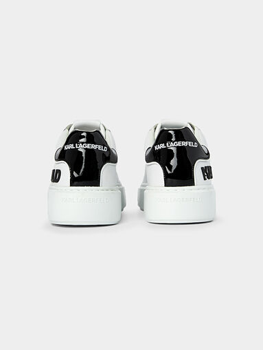 Sneakers with embossed side logo - 5
