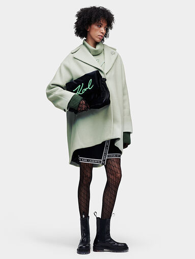 Wool coat with pleated back - 5