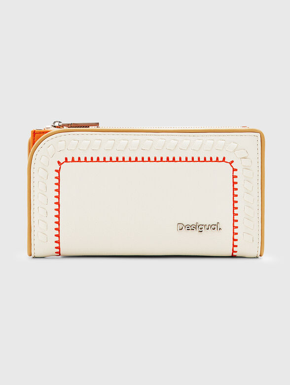 Wallet with contrasting details - 1
