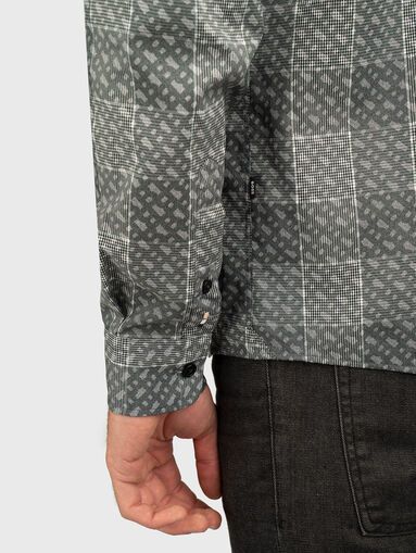 Checkered shirt with monogram print - 4