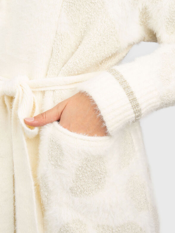 Waistcoat with belt - 3