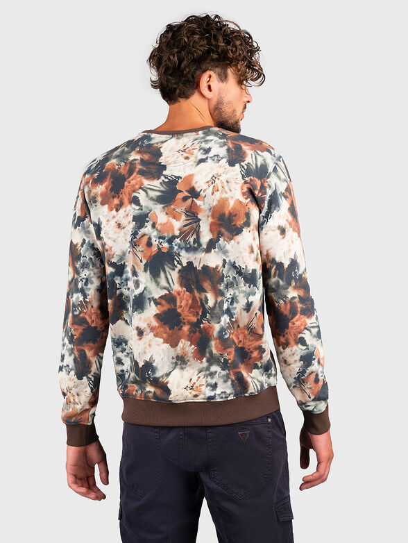 Sweatshirt with accent floral print - 3