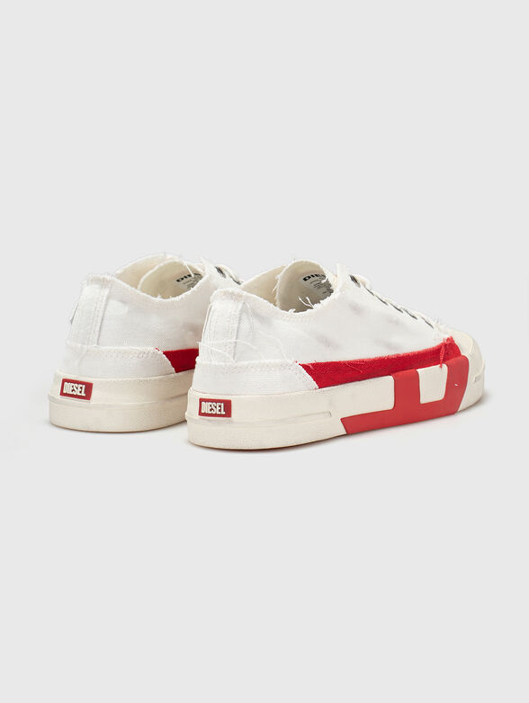 Sports shoes with accent logo - 3