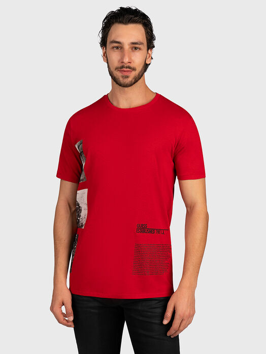 Printed tee in red color