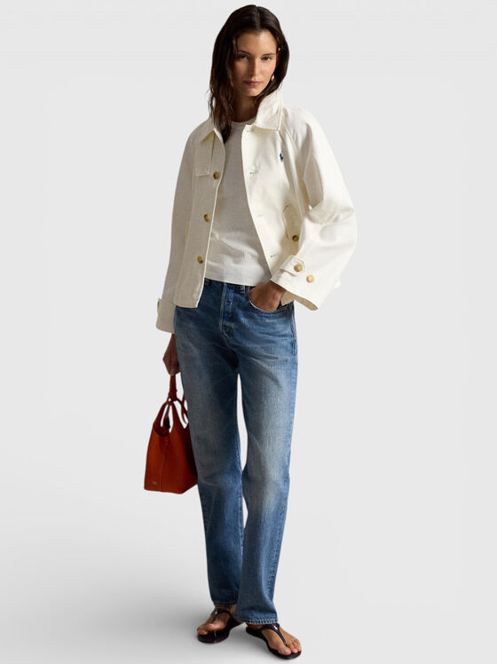 Бяло памучно яке с висока яка - 1