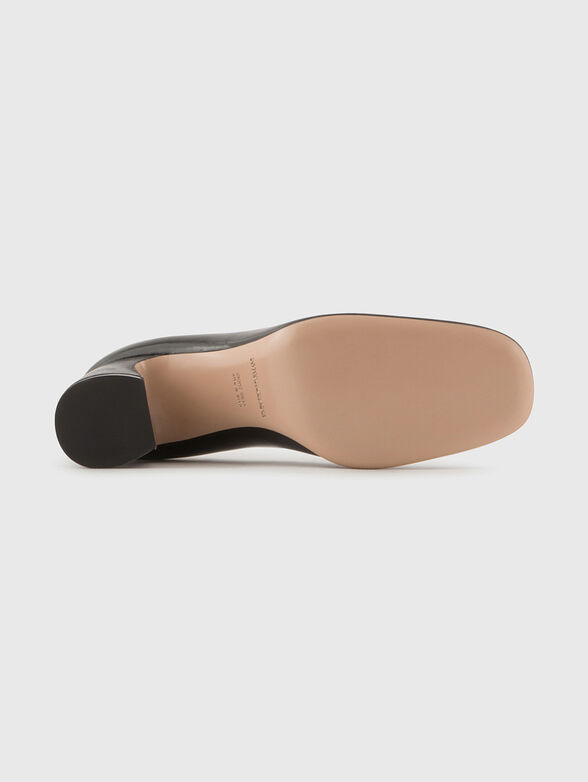 Black leather heeled shoes - 4