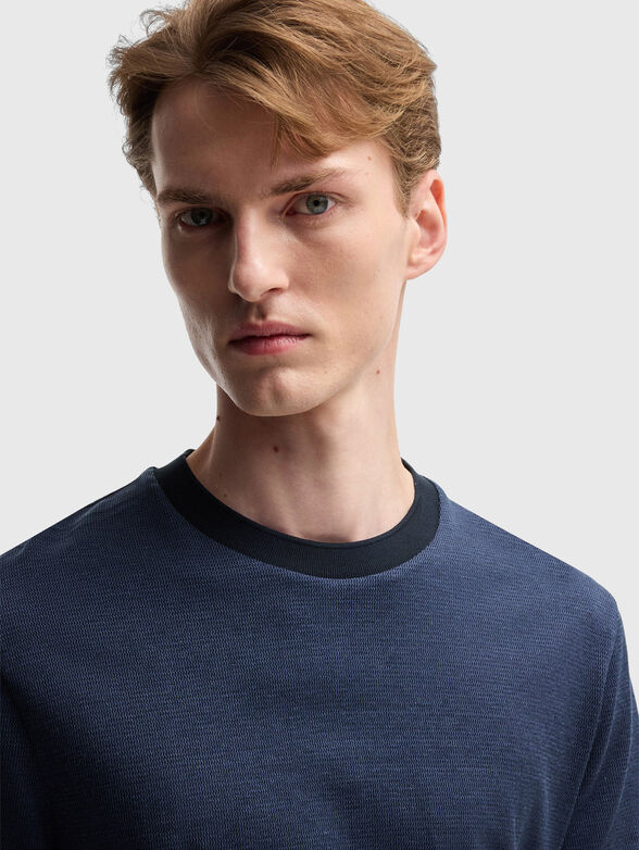 Cotton T-shirt with oval neckline - 4