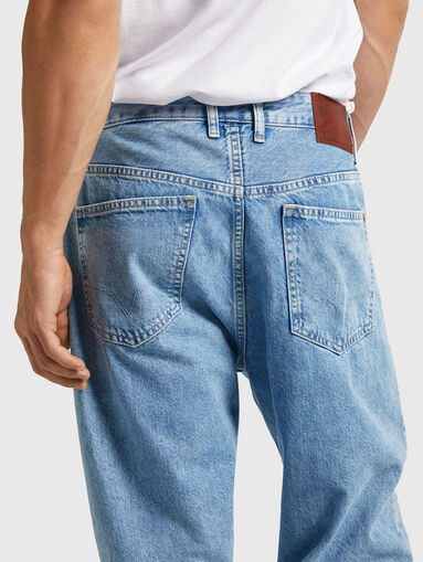 TAPER jeans with loose fit - 3