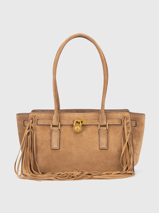 Велурена чанта с акцентни ресни - 1