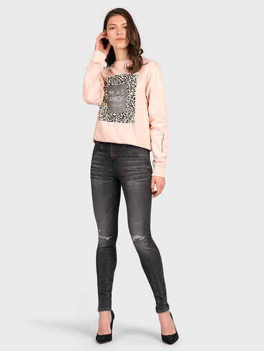 DAGMAR Sweatshirt with worn-out effect - 5