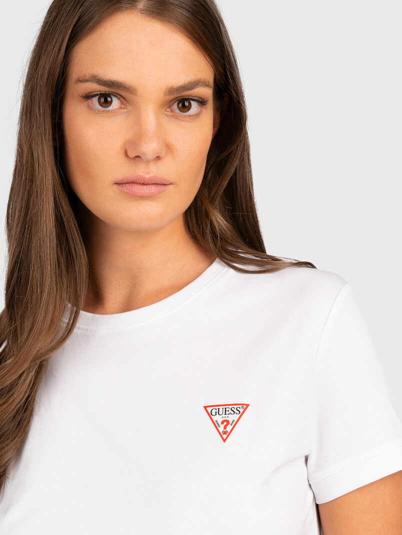 Black T-shirt with contrasting logo - 3