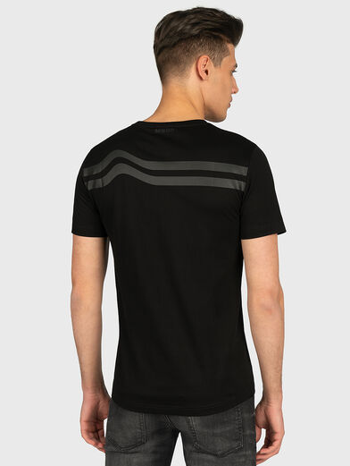 Black t-shirt with contrasting details - 2