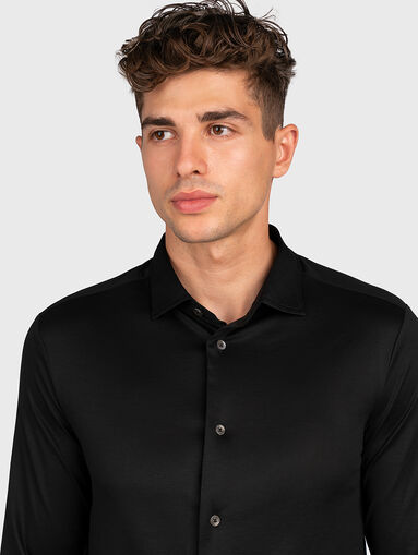 Black shirt - 3