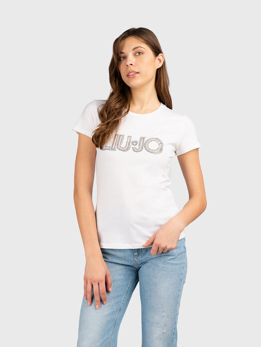 Cotton T-shirt with appliqued logo accent