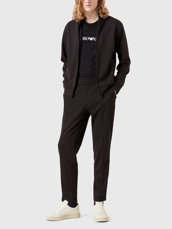 Sports trousers with logo - 4