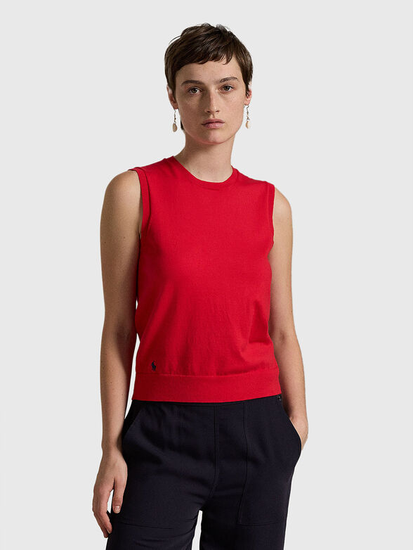 Red top with embroidered logo - 1