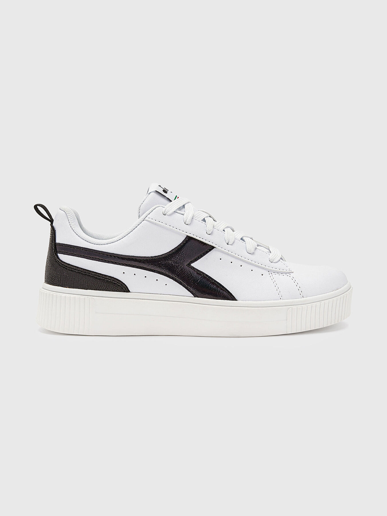 Diadora hologram hotsell