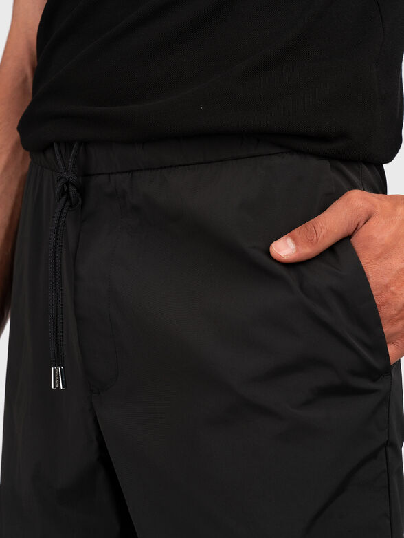 Shorts in black - 4