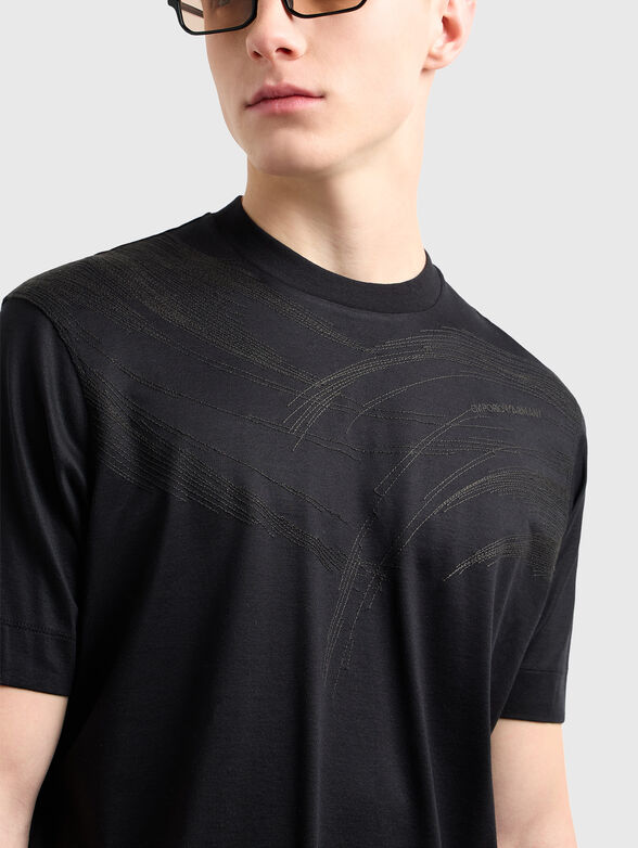 T-shirt with logo embroidery in black - 4