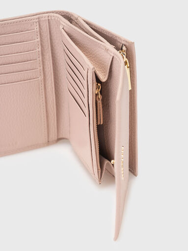 Leather wallet in beige - 5